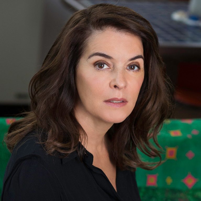 Annabella Sciorra No Makeup