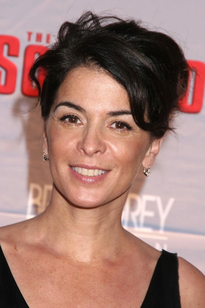 Annabella Sciorra Without Makeup Photo