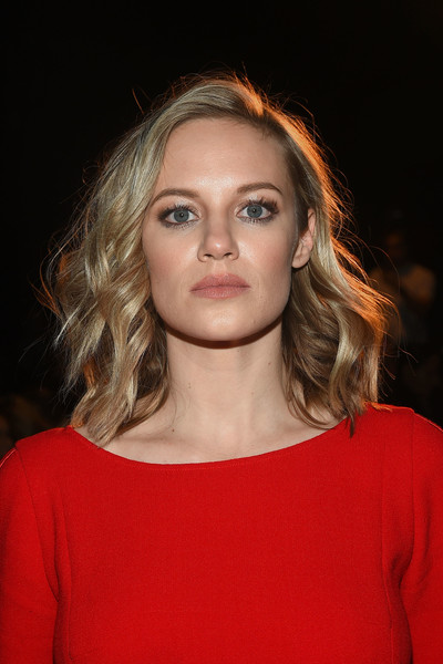 Danielle Savre No Makeup