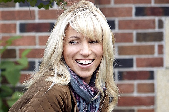 Debbie Gibson Without Makeup Photo