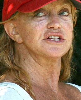 Goldie Hawn No Makeup Natural Look
