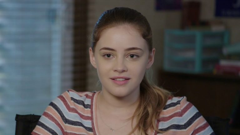 Josephine Langford No Makeup Natural Look