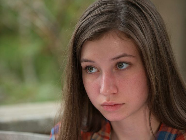 Katelyn Nacon Without Makeup Photo