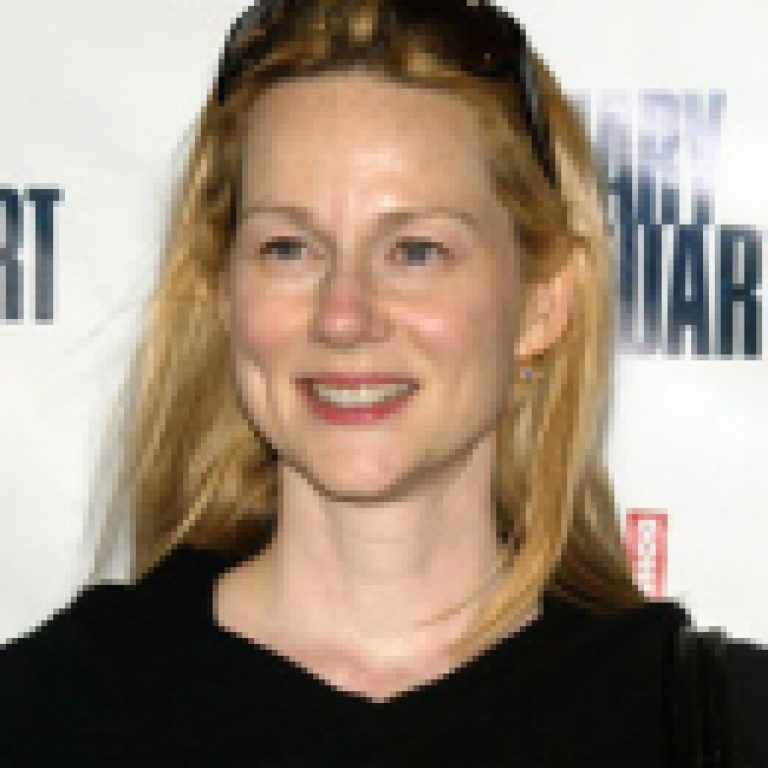 Laura Linney No Makeup