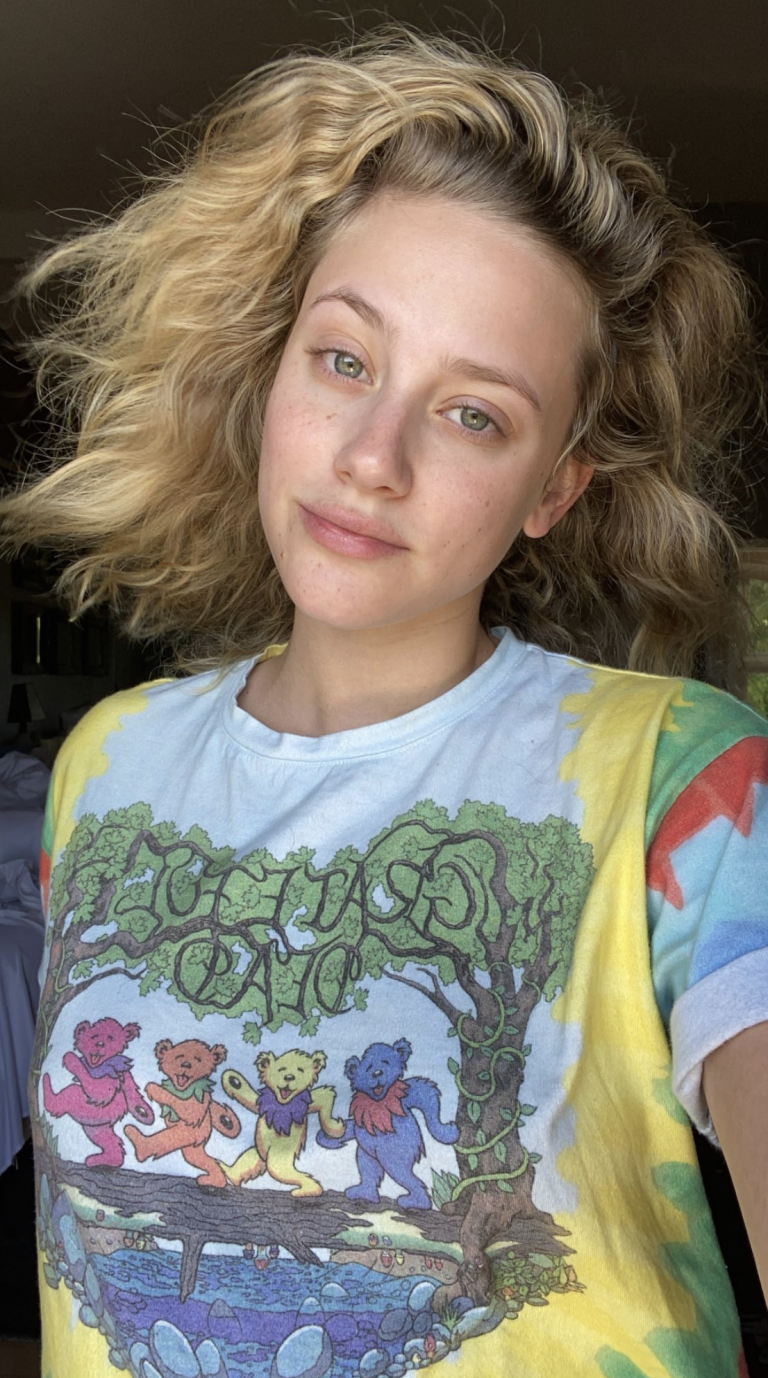 Lili Reinhart No Makeup Natural Look