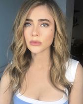 Melissa Roxburgh Without Makeup