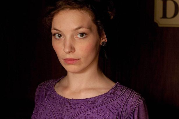 Perdita Weeks No Makeup