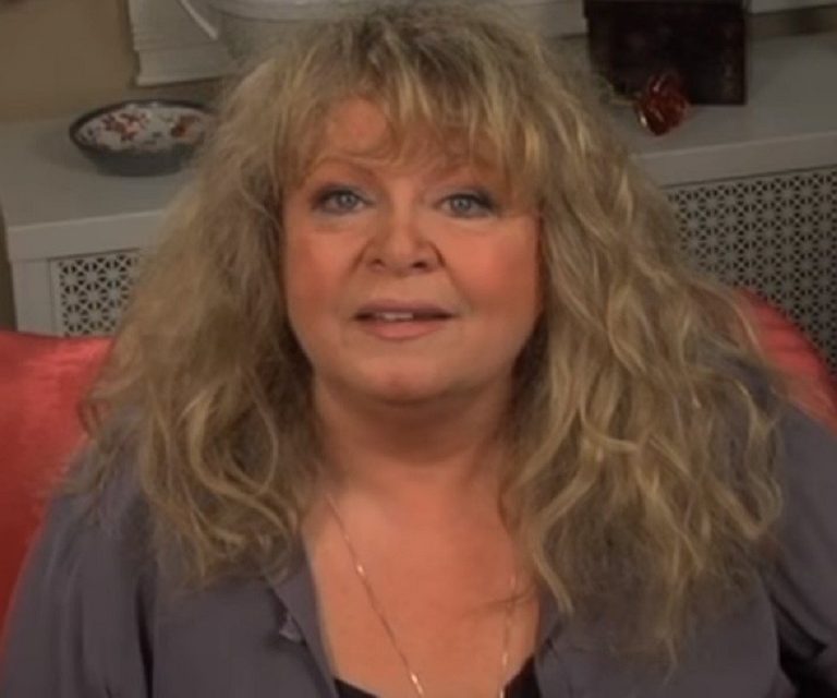 Sally Struthers No Makeup Natural Look