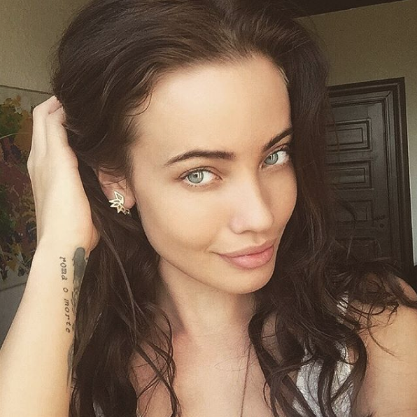 Stephanie Corneliussen Without Makeup Photo