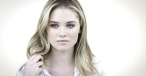 Virginia Gardner Without Makeup Photo