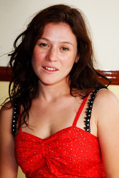 Yael Stone No Makeup