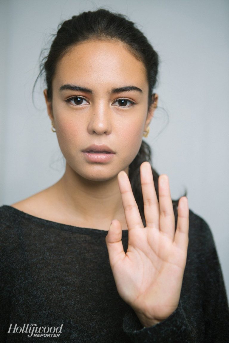 Courtney Eaton Without Makeup Natural Look