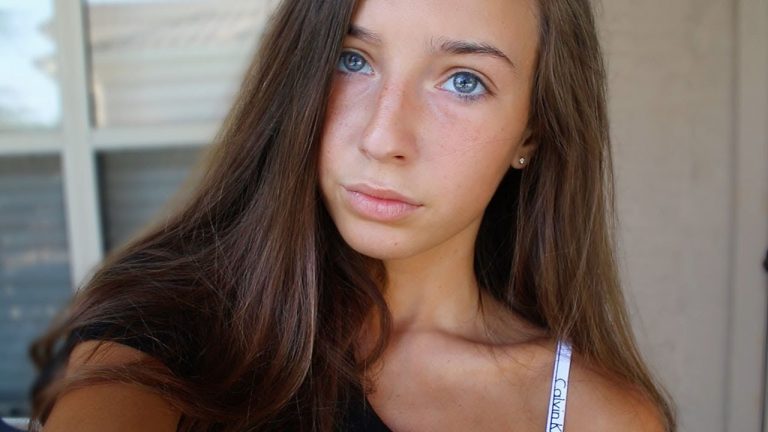 Taylor Alesia Without Makeup Natural Look