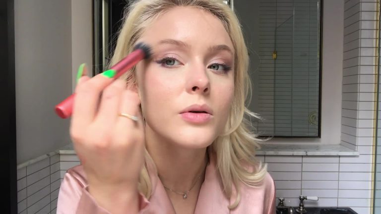 Zara Larsson No Makeup