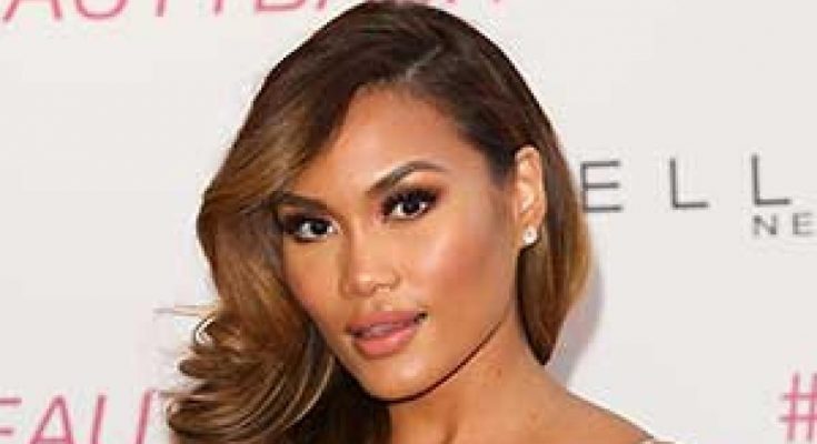 Daphne Joy Without Cosmetics