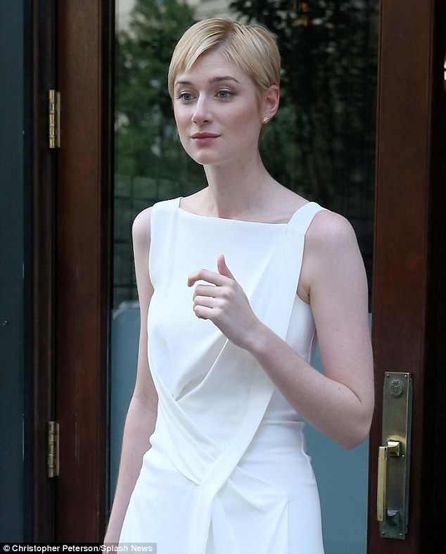 Elizabeth Debicki No Makeup Natural Look