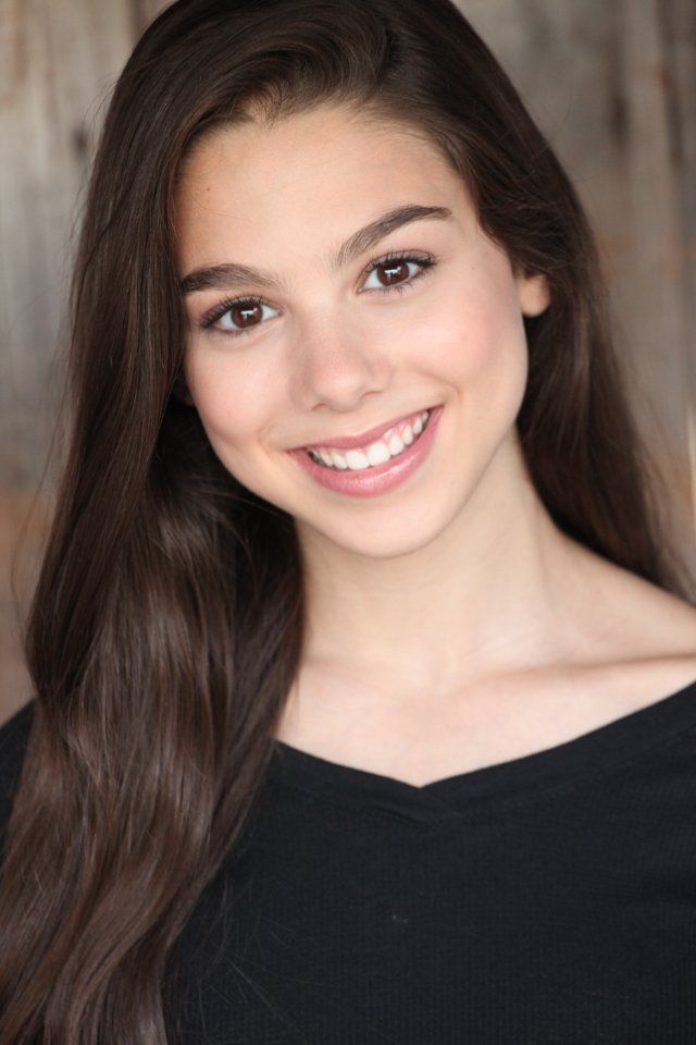 Kira Kosarin No Makeup