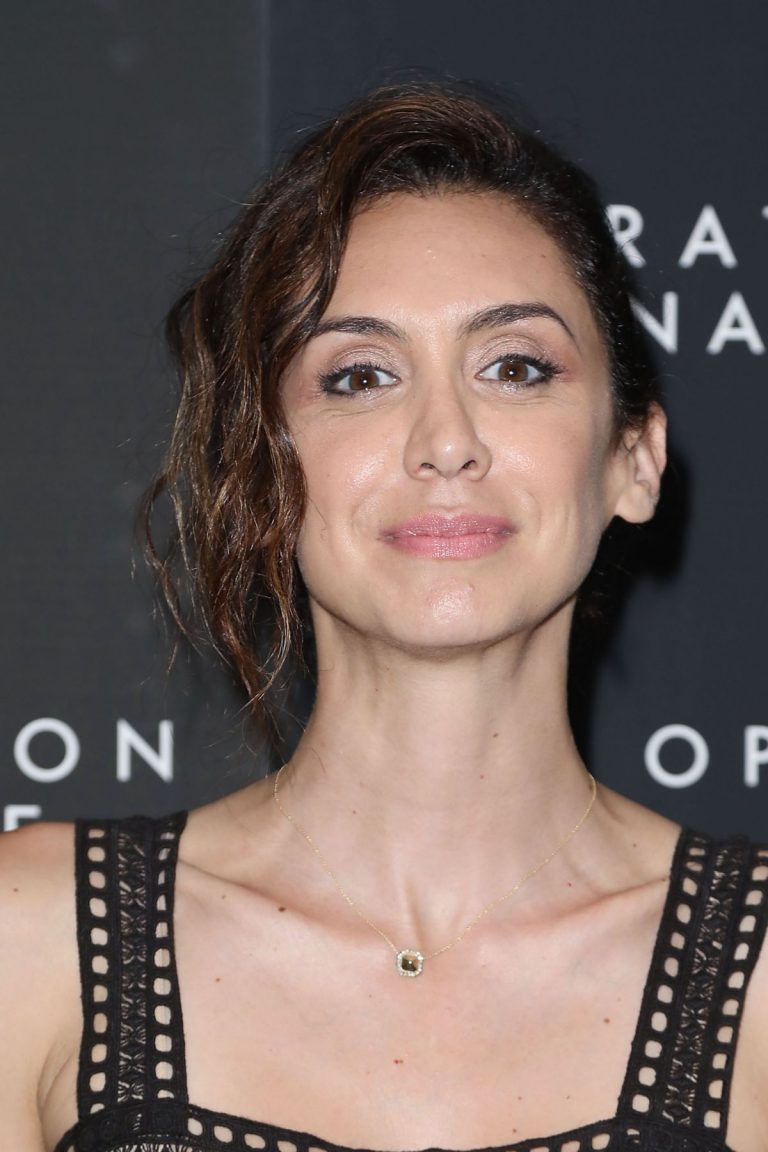 Mozhan Marno Without Makeup