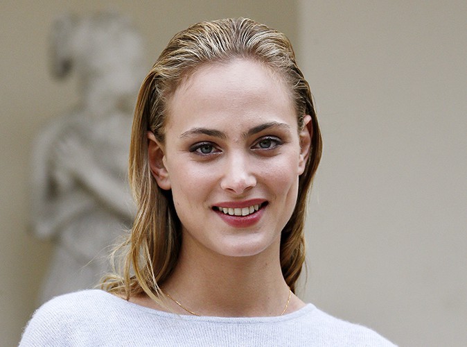 Nora Arnezeder No Makeup