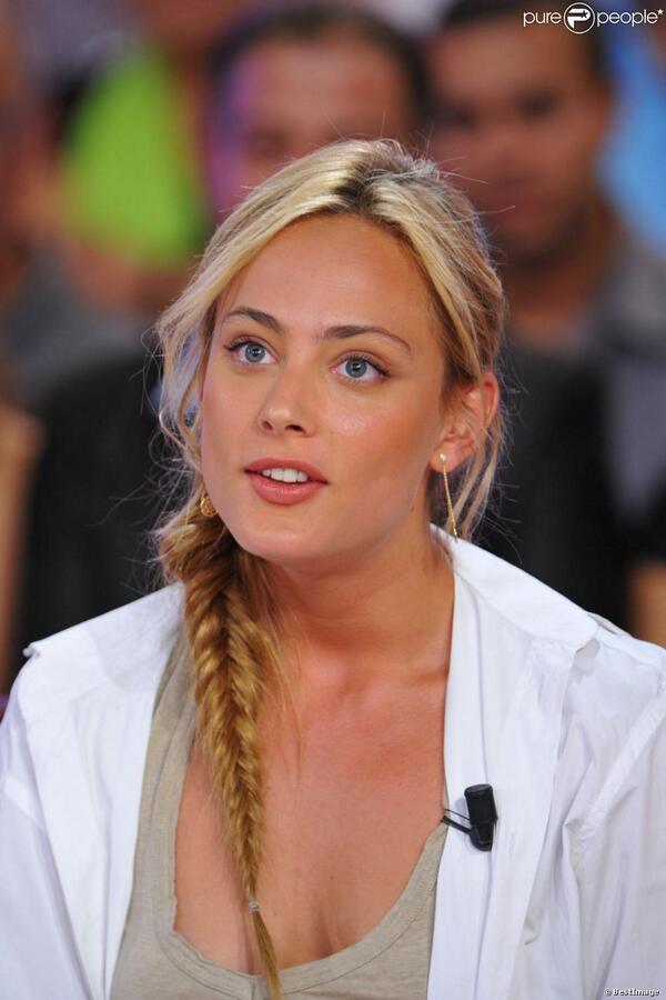 Nora Arnezeder Without Makeup Photo