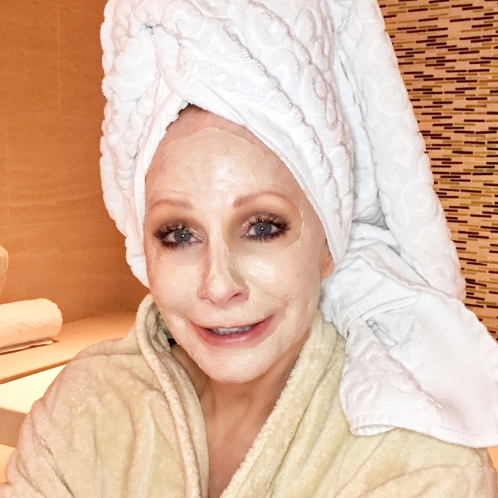 Reba McEntire Without Makeup Photo