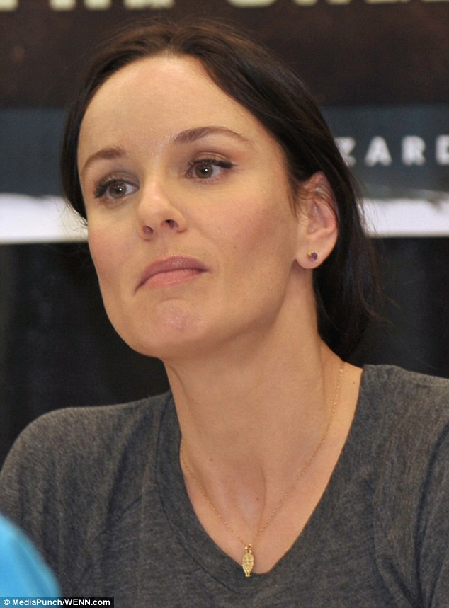 Sarah Wayne Callies Without Makeup Photo