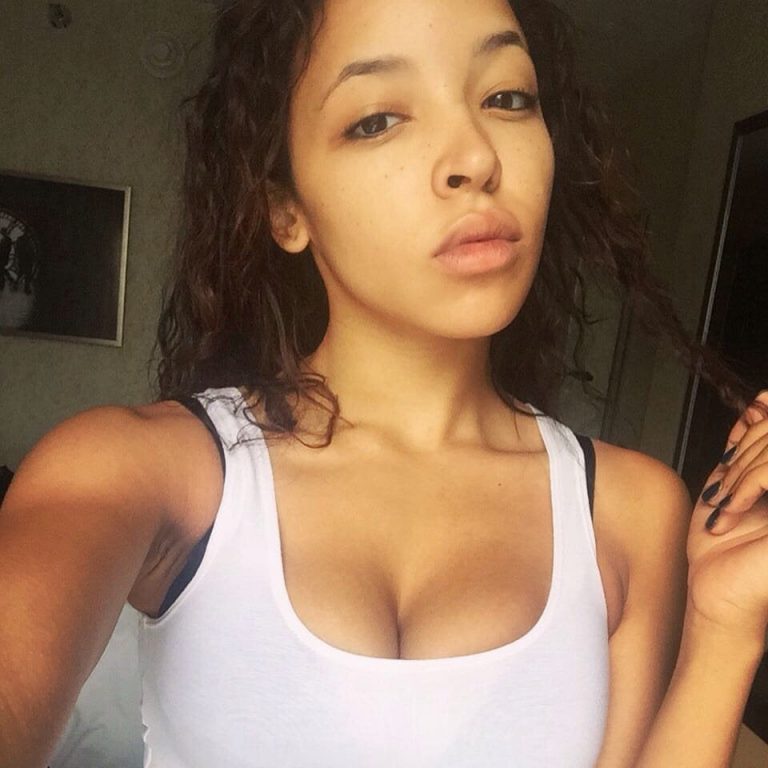 Tinashe Without Makeup