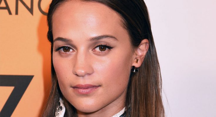 Alicia Vikander Without Cosmetics