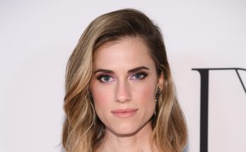 Allison Williams Without Cosmetics