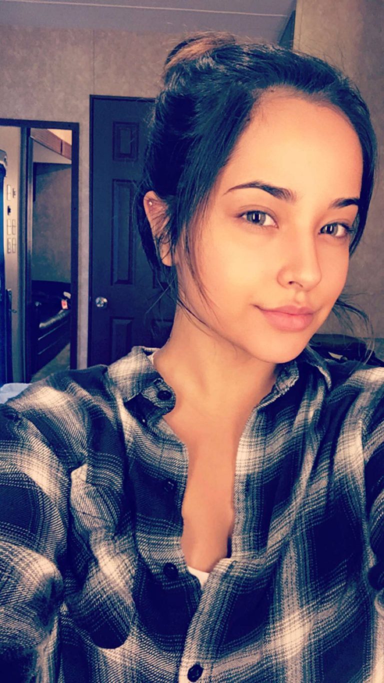 Becky G Without Makeup Photo