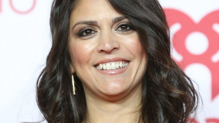 Cecily Strong No Makeup Natural Look