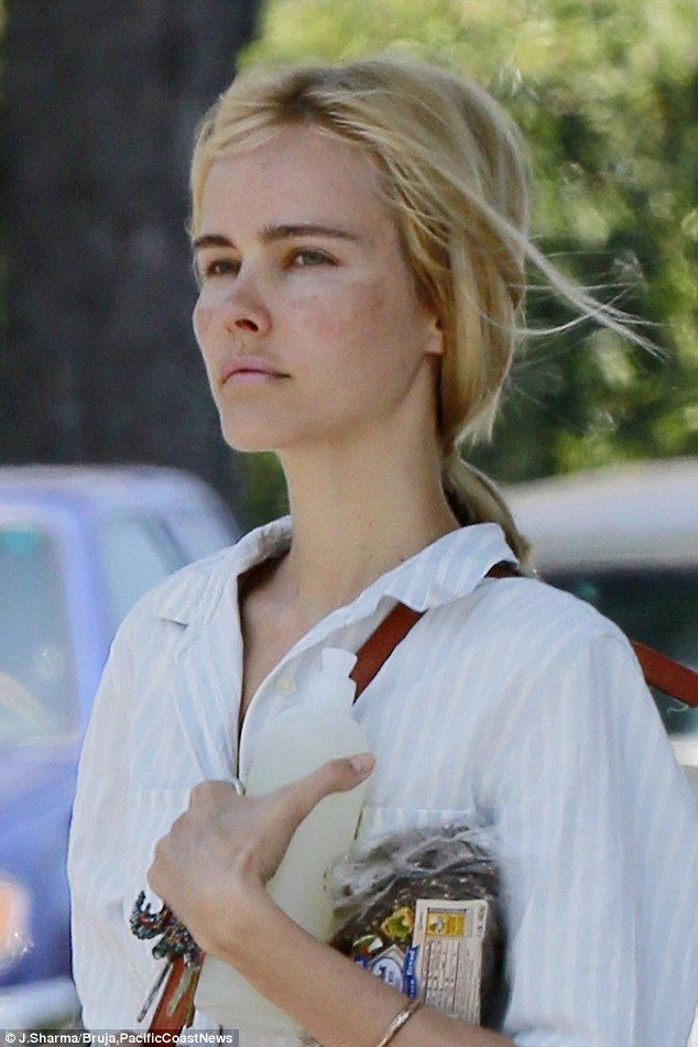 Isabel Lucas Without Makeup