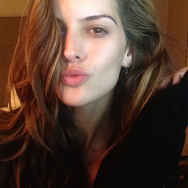 Izabel Goulart Without Makeup Photo