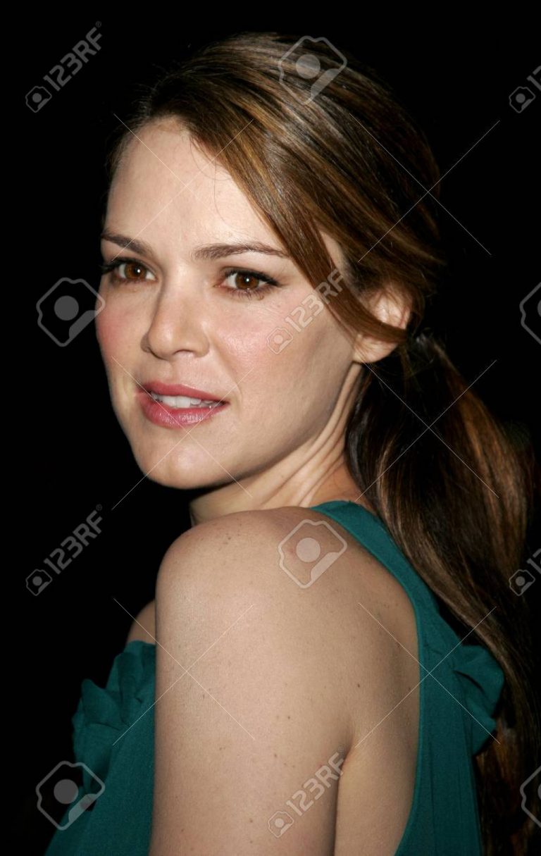 Jacinda Barrett No Makeup Natural Look