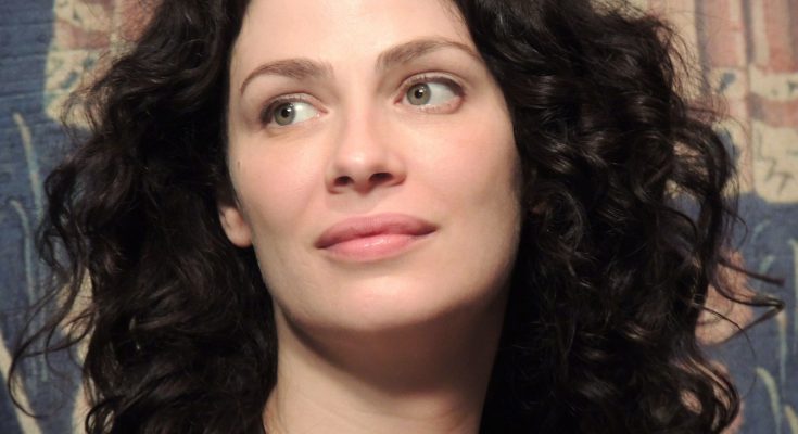 Joanne Kelly Without Cosmetics