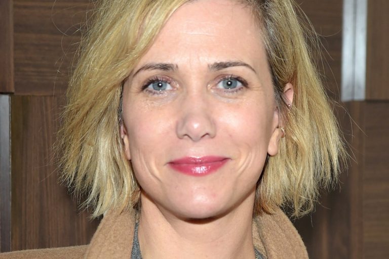 Kristen Wiig No Makeup Natural Look