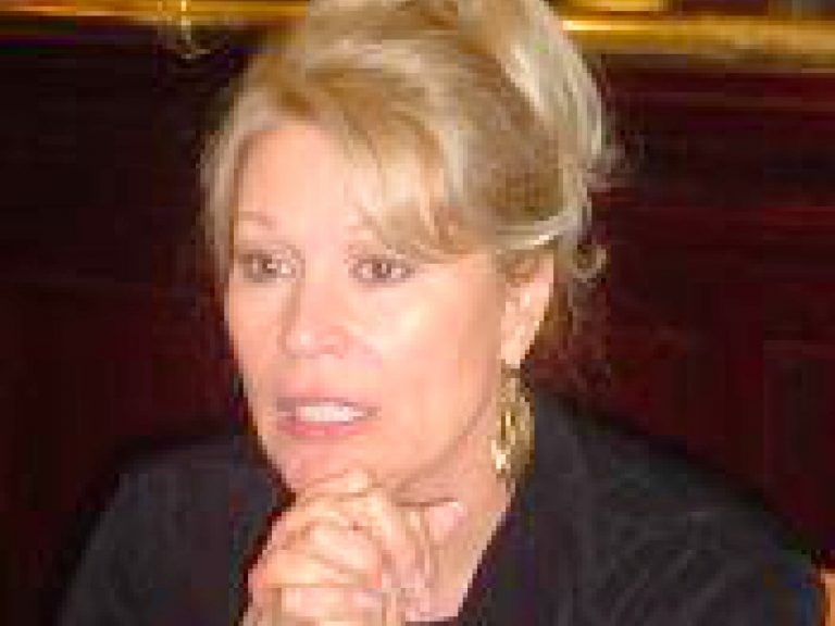 Leslie Easterbrook No Makeup