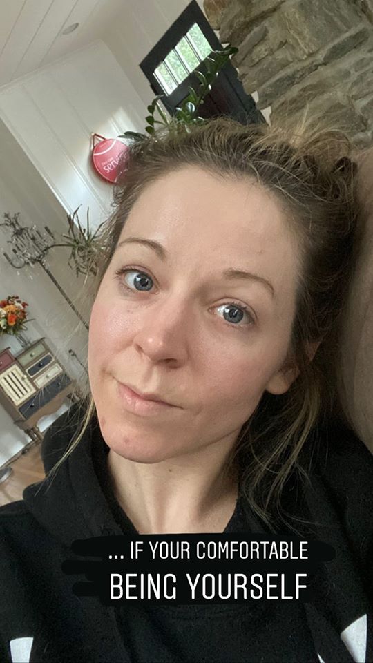 Lindsey Stirling Without Makeup Photo