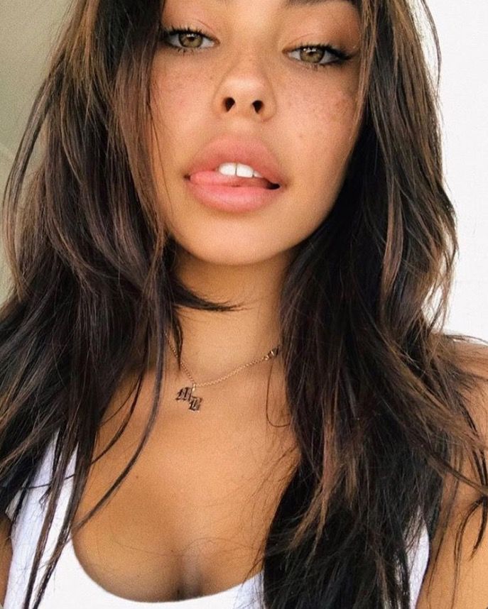 Madison Beer No Makeup Natural Look