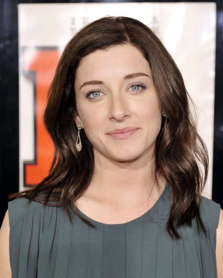 Margo Harshman No Makeup