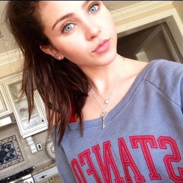 Ryan Newman Without Makeup