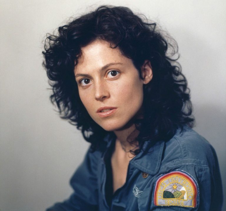 Sigourney Weaver No Makeup