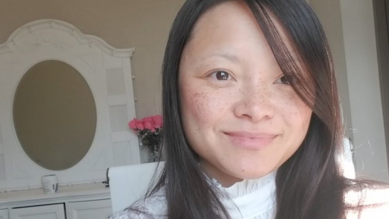 Tila Tequila No Makeup Natural Look