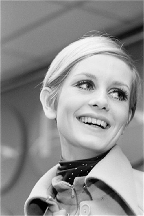 Twiggy Without Makeup Photo