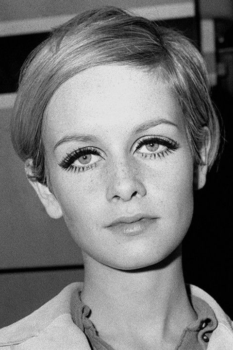 Twiggy Without Makeup
