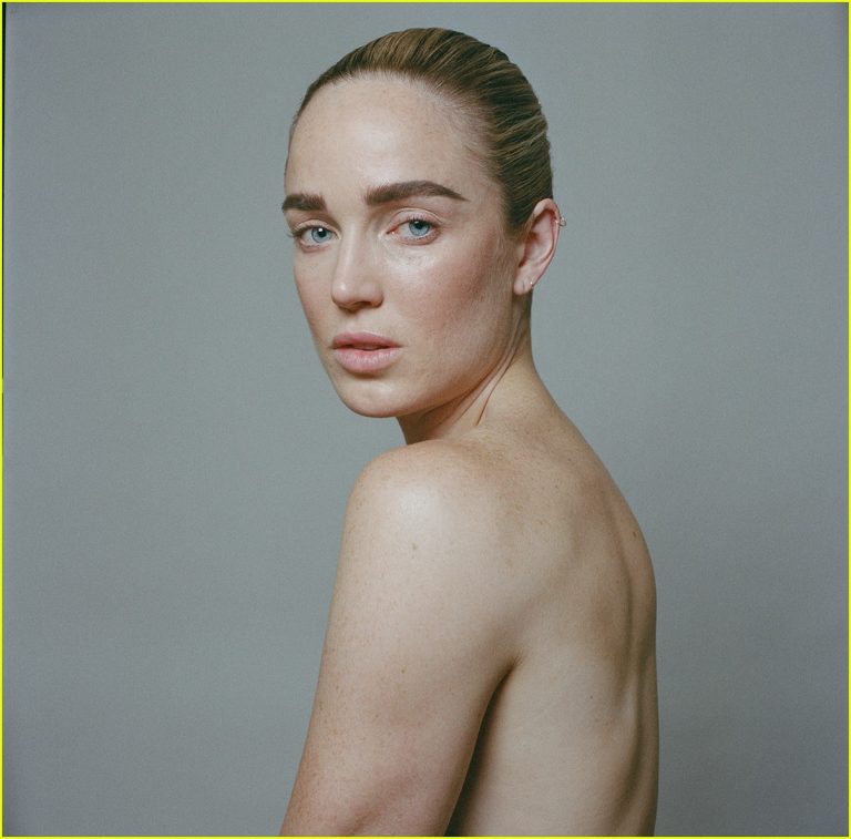 Caity Lotz Without Makeup Photo