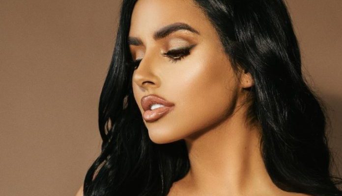 Abigail Ratchford Without Cosmetics
