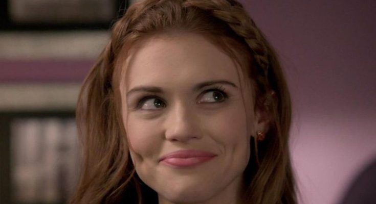 Holland Roden Without Cosmetics