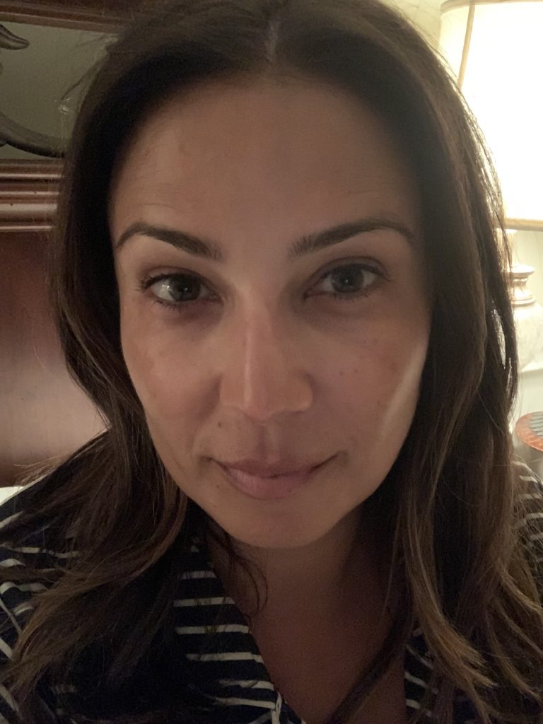 Julie Banderas No Makeup Natural Look