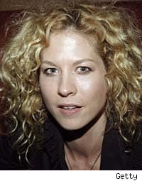 Jenna Elfman Makeup-free